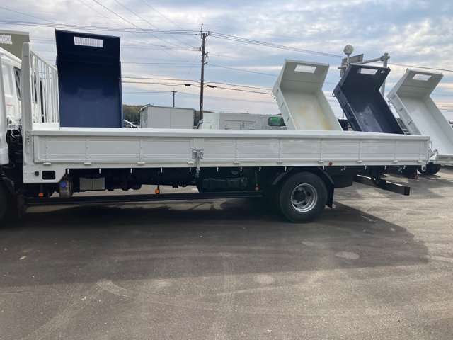 UD Trucks Condor 5