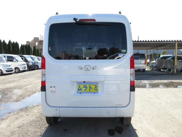 Honda N-VAN 9