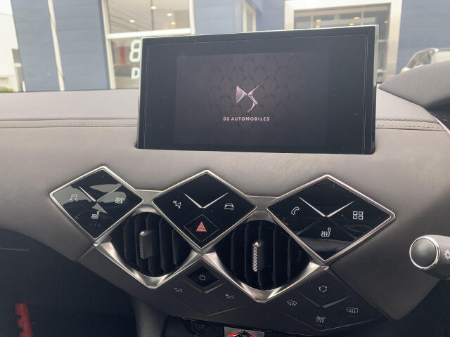DS Automobiles DS 3 Crossback 10
