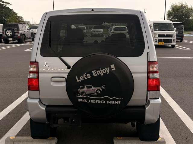 Mitsubishi Pajero Mini 8