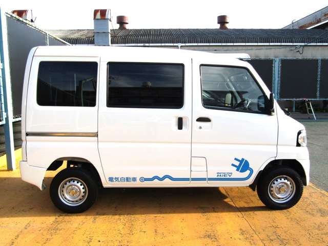 Mitsubishi Minicab MiEV 6