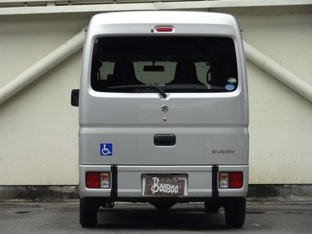Suzuki Every 9