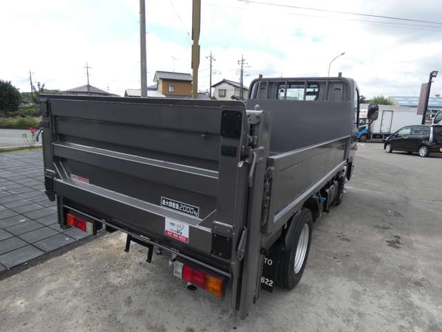 Mitsubishi Fuso Canter 6