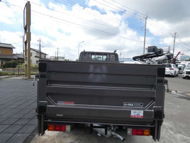 Mitsubishi Fuso Canter 7