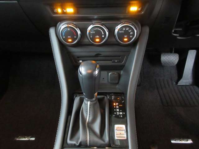 Mazda CX-3 8