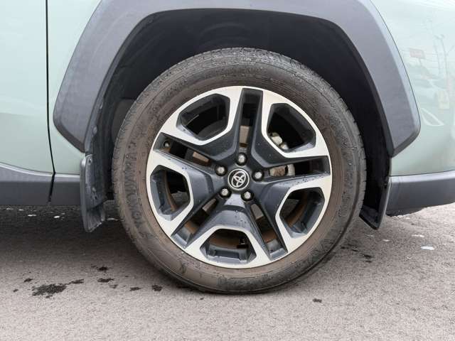 Toyota RAV4 11