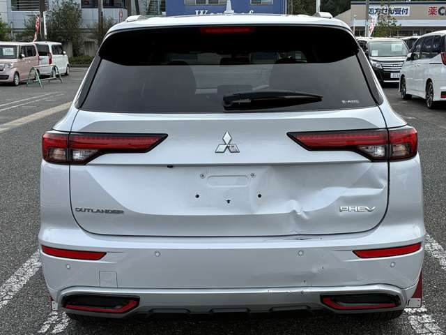 Mitsubishi Outlander 10