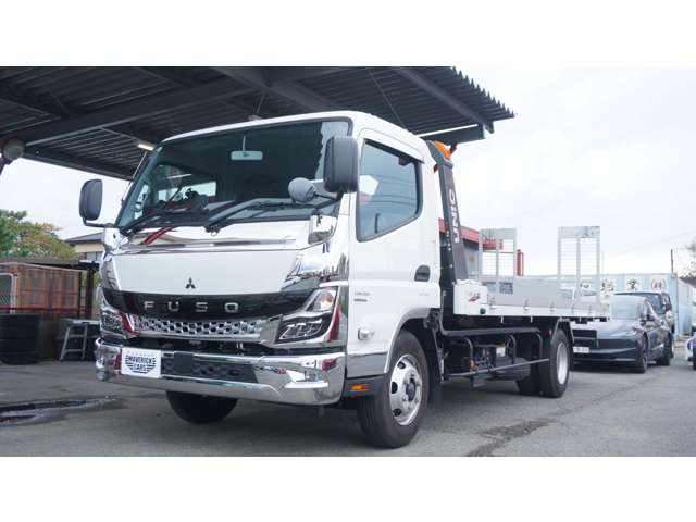 Mitsubishi Fuso Canter 7