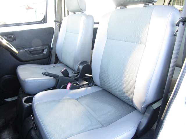 Toyota Light Ace Van 6