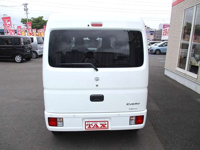 Suzuki Every 9
