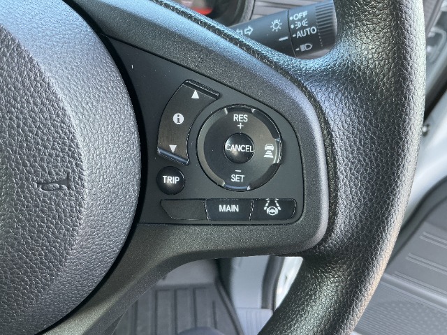 Honda N-VAN 12