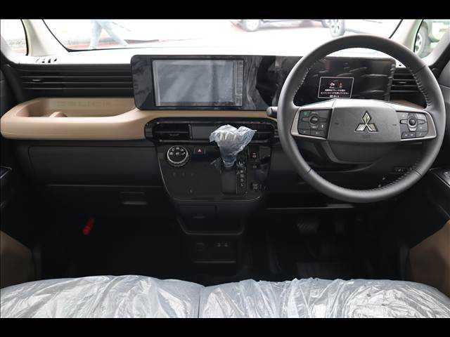 Mitsubishi Delica Mini 7