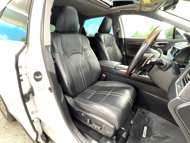 Lexus RX 8