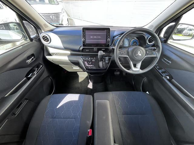 Mitsubishi eK X 3