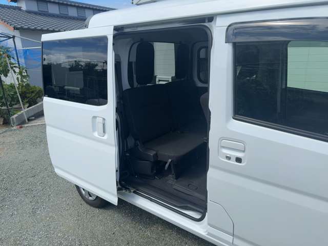 Daihatsu Hijet Deck Van 11