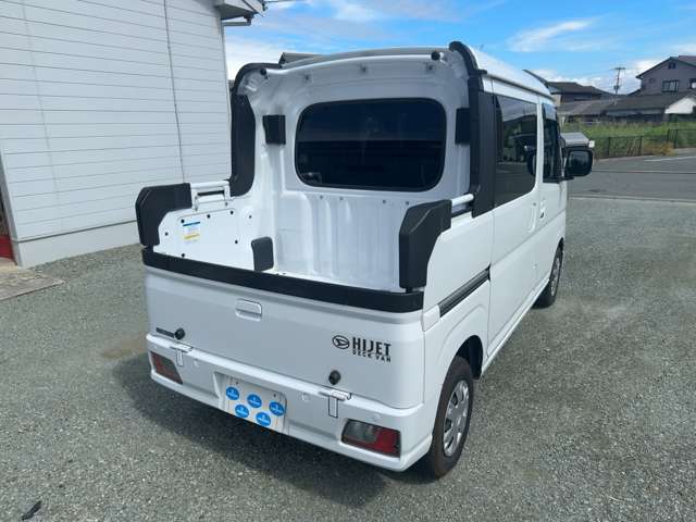 Daihatsu Hijet Deck Van 2