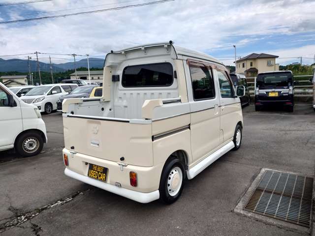 Daihatsu Hijet Deck Van 4
