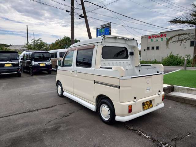 Daihatsu Hijet Deck Van 6