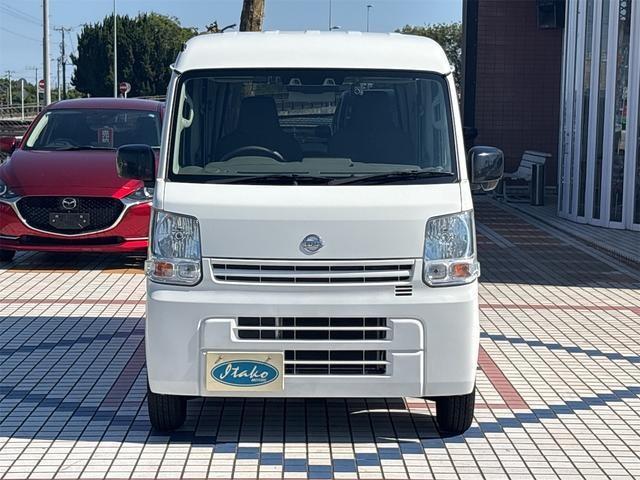 Nissan NV100 Clipper 6