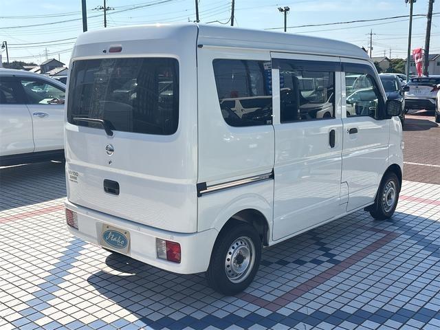 Nissan NV100 Clipper 8