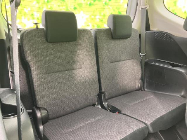 Toyota Sienta 8
