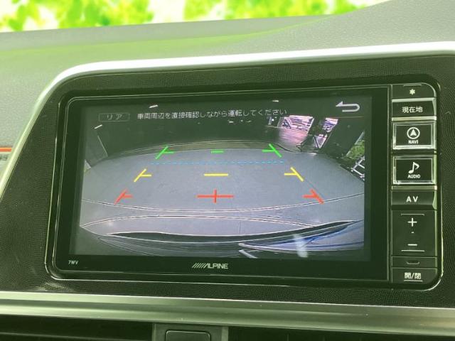 Toyota Sienta 11