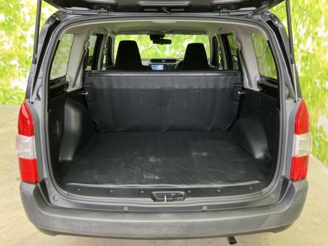 Toyota Probox Van 11