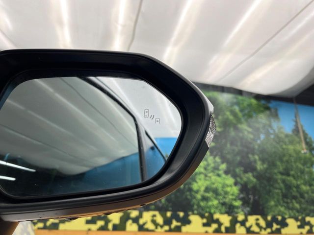 Toyota Sienta 5