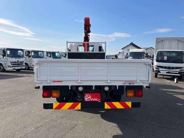 Isuzu Forward 8