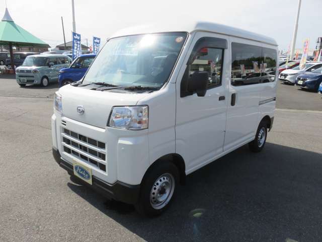 Daihatsu Hijet Cargo 5