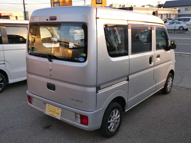 Suzuki Every 4