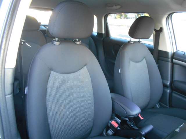 MINI Crossover 12