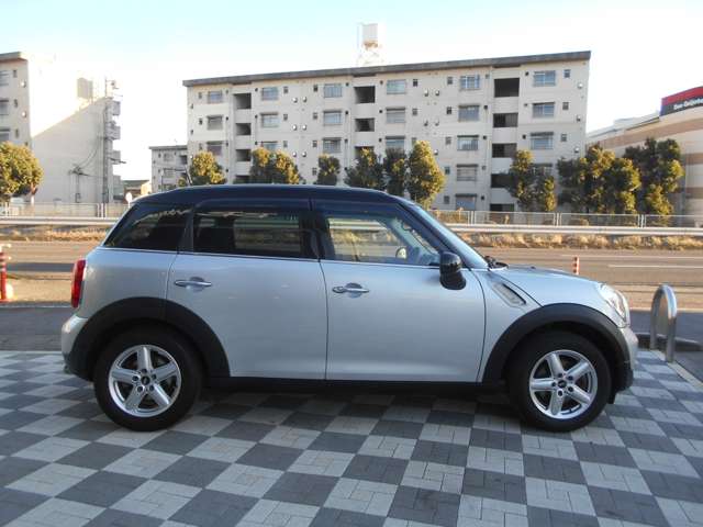 MINI Crossover 5