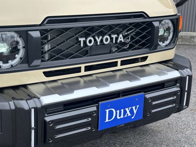 Toyota Land Cruiser 70 10