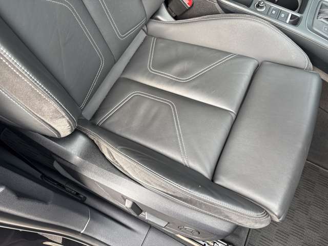 Audi Q3 10