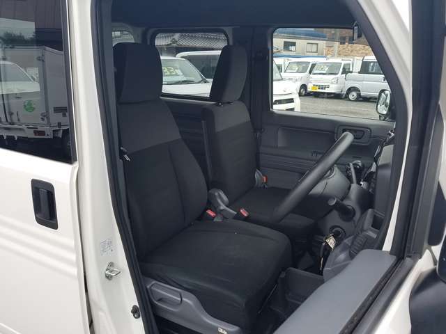 Honda N-VAN 8