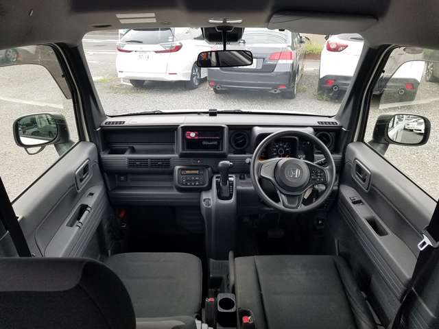 Honda N-VAN 9