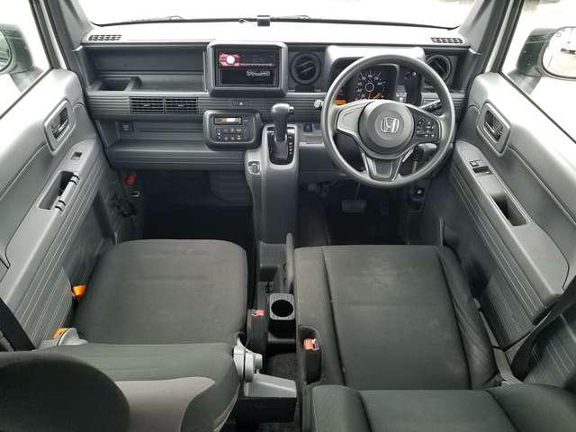 Honda N-VAN 10