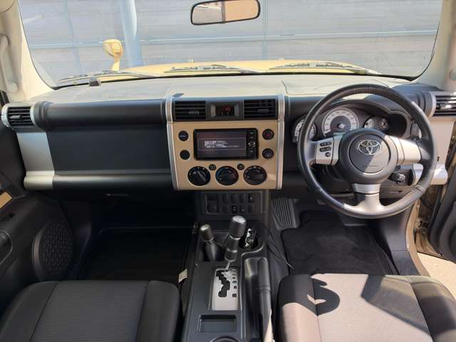 Toyota FJ Cruiser 4