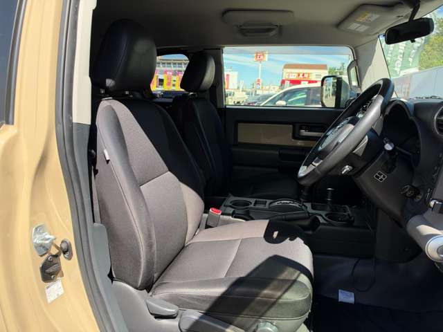 Toyota FJ Cruiser 8