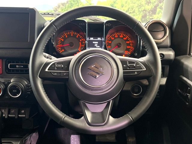 Suzuki Jimny Nomade 12