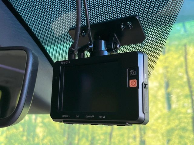 Toyota Vellfire 8