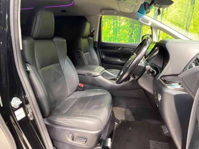 Toyota Alphard 7