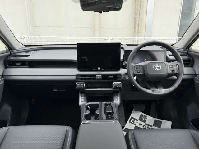 Toyota RAV4 6