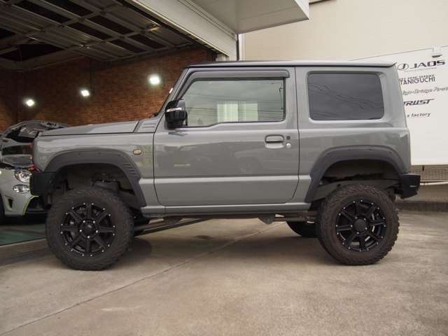 Suzuki Jimny 3