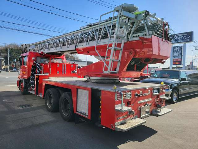 Hino Profia 2