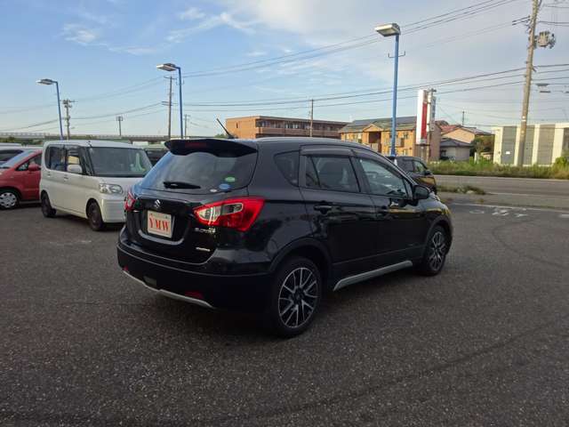 Suzuki SX4 S-CROSS 5