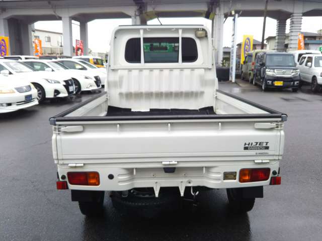 Daihatsu Hijet Truck 5