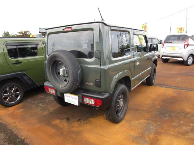 Suzuki Jimny 8