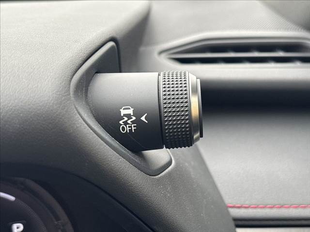 Lexus UX 7